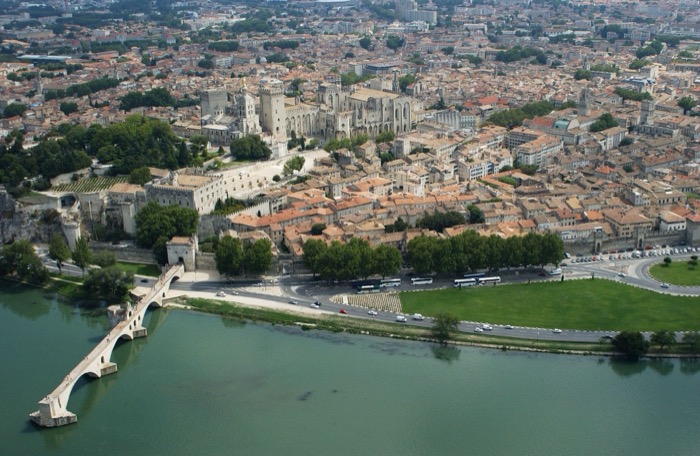 Avignon — destination Taxi Julien